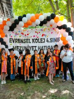 Evrensel Kolej